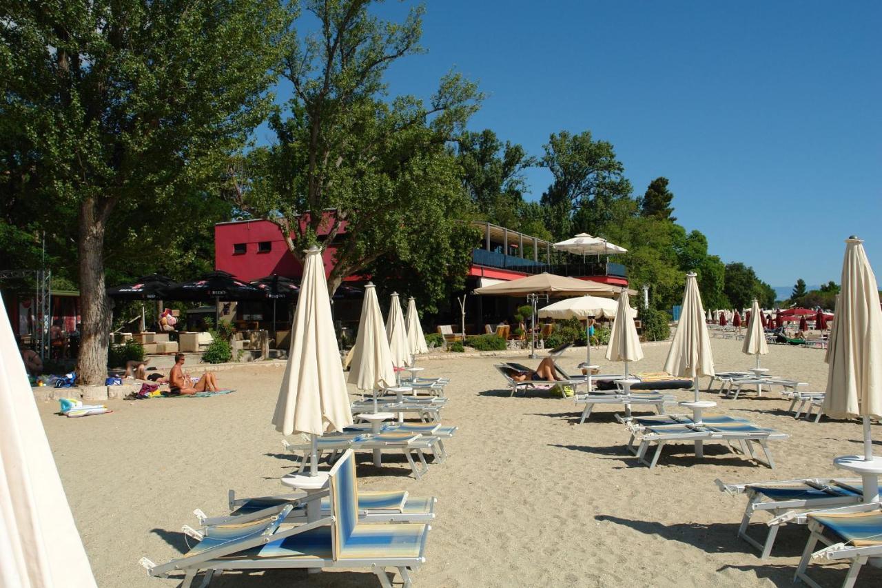 Apartments Ninic Crikvenica Exterior foto
